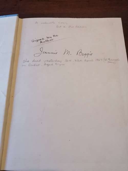 EXPERIENCES OF RHODESIA`S PIONEER WOMEN - Jeannie M Boggie *signed