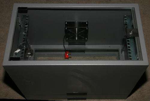 6U Networking cabinet with swivel base & cooling