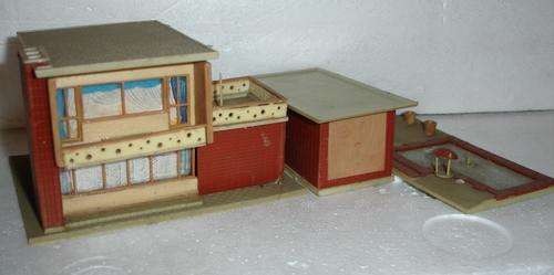 DOUBLE STORY APARTMENT WITH GARAGE AND POOL