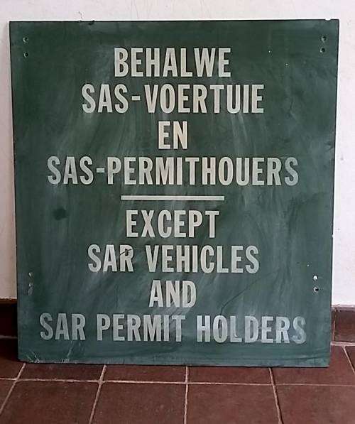 SAR/SAS RESTRICTED ACCESS SIGN - SOUTH AFRICAN RAILWAYS