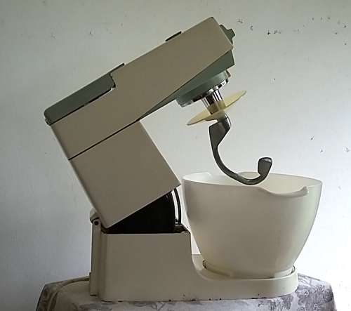 Vintage Kenwood Chef Mixer with Attachments!!!