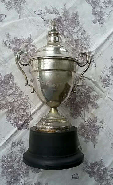 Large (40cm in height) 1950s Trophy for the Best Begonia in Bloom