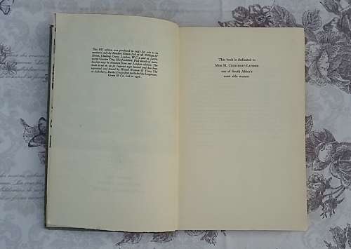 Old Fourlegs - The Story of the Coelacanth by J.L.B. Smith