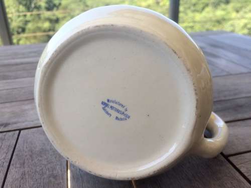 Rhodesian No.7 Squadron Cermaic Mug manufactured by Norbel Potteries, Salisbury, Rhodesia