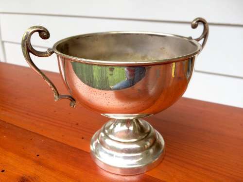 STUNNING VINTAGE TROPHY No. 7 G.S.H. RUNNER UP  1961/62 Mrs. A. RICHARDS