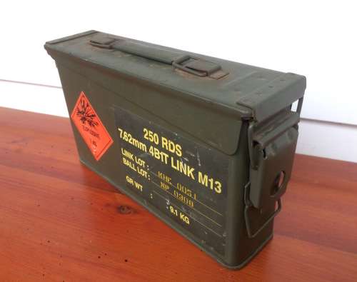 7.62mm 250 ROUND 4B1T LINK M13 STEEL AMMO BOX WITH CLASP