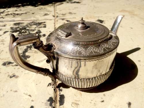 Vintage EPNS PARKIN & MARSHALL SHEFFIELD TEA POT