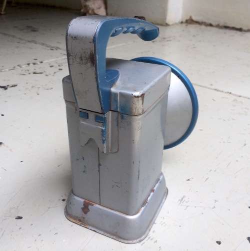 Vintage Handheld Eveready Lamp or Torch - Straight out of the Hardy Boys!