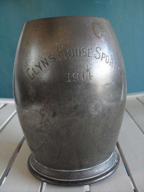 *HALF YEAR PRICE CUT* 1914 MAPPIN & WEB 'GLYNS HOUSE SPORTS' PEWTER TANKARD TROPHY