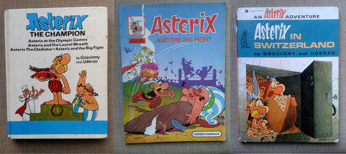 LOT OF ASTERIX AND OBELIX COMIC BOOKS