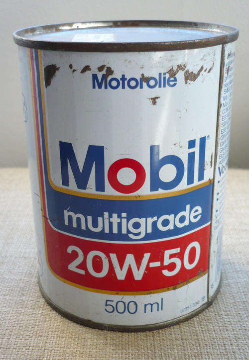 VINTAGE UNOPENED MOBIL OIL CAN / TIN (PETRONALIA. SHELL. BP. ESSO. TEXACO. CASTROL. GREASE. GARAGE)