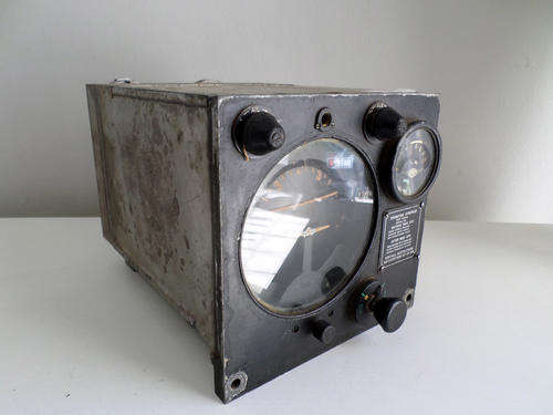 *HALF YEAR PRICE CUT* WW2 VINTAGE MILITARY AIRCRAFT CLIMB GYRO CONTROL (SAAF)(AVIATION)(SADF)