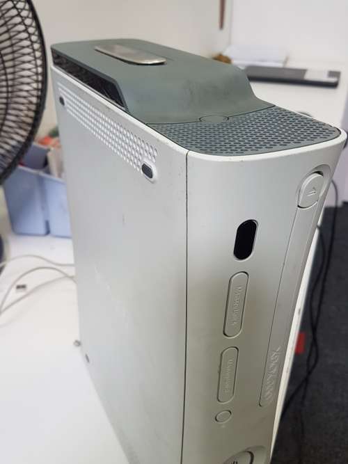 White Xbox 360
