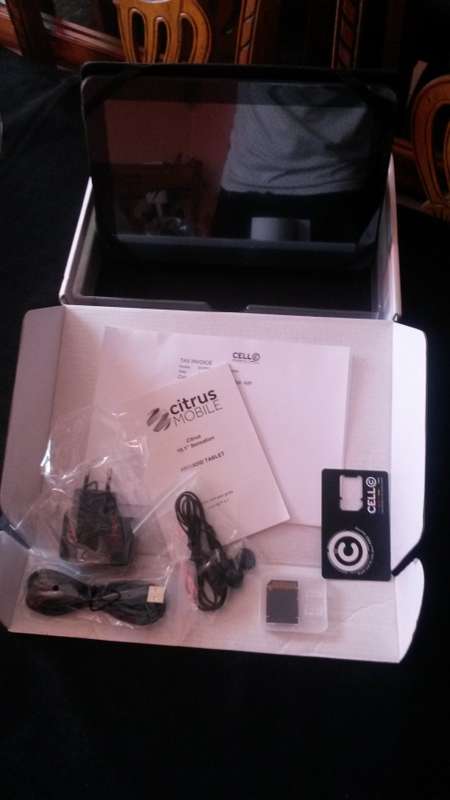 Dual-SIM Citrus Sensation 10.1" Tablet *LAST CHANCE*