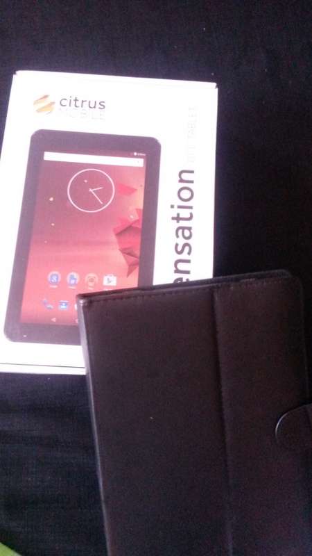 Dual-SIM Citrus Sensation 10.1" Tablet *LAST CHANCE*