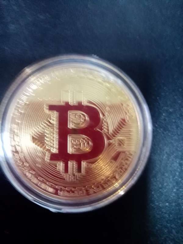 24K Gold Plated BITCOIN in Protective Case | LOCAL STOCK