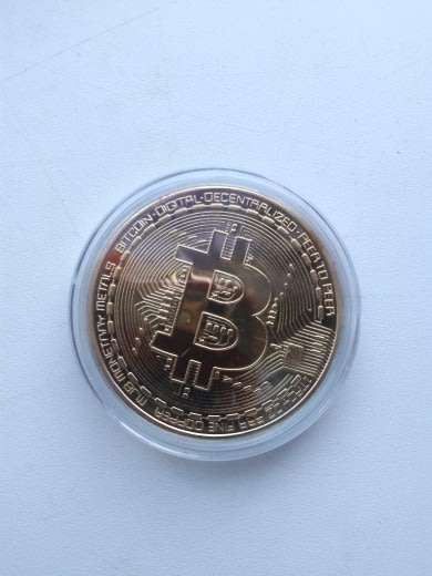 1x LOT of 6 PCS 24K Gold Plated BITCOIN in Protective Case | LOCAL STOCK