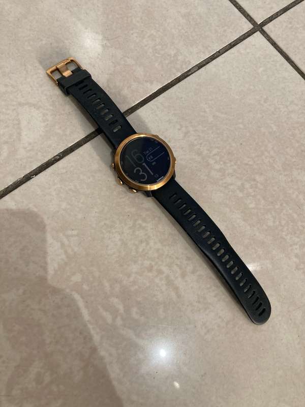 Garmin Forerunner 645 Music  Black with Rose-gold Hardware