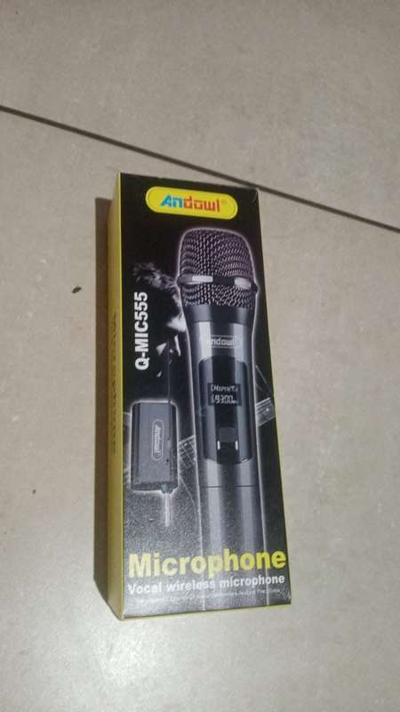 ANDOWL  Q-MIC555 MICROPHONE