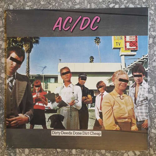 AC/DC - DIRTY DEEDS DONE DIRT CHEAP