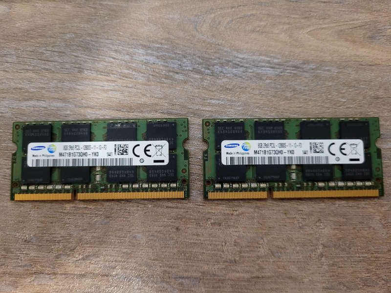 Samsung 8GB DDR3 RAM PC3L 12800S 11-13-F3