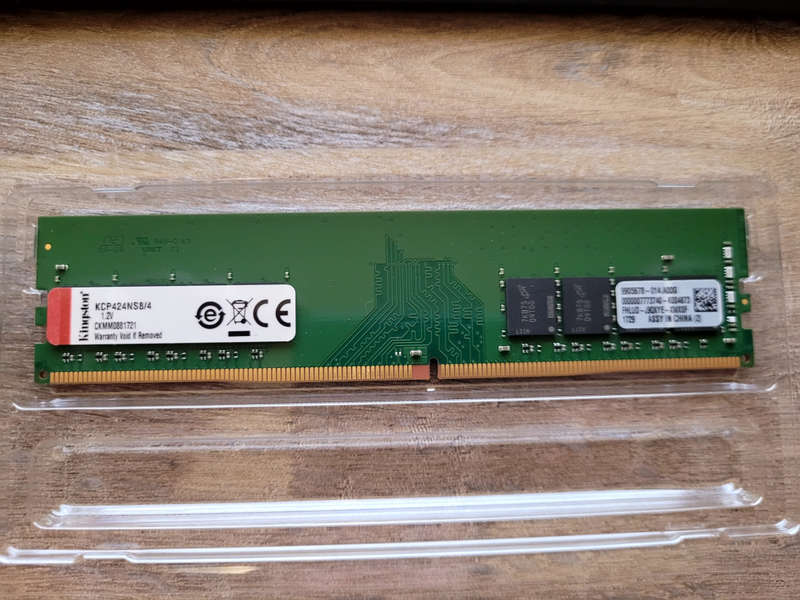 Kingston 4GB DDR4 2400MT/s Non-ECC Unbuffered DIMM