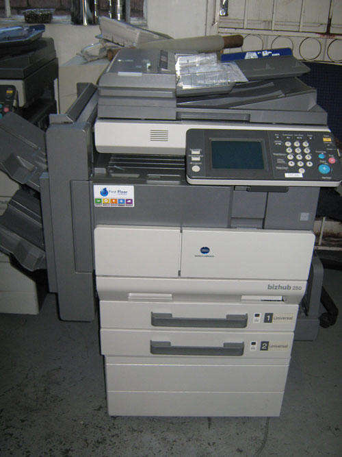 BIZHUB 250 DIGITAL COPIER