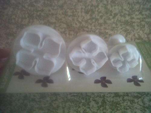 Four Petal Gumpaste Plunger (one of many styles)