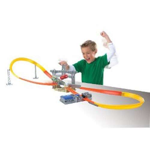 The latest hot wheels crash course circuit