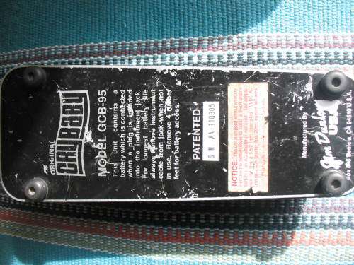 Dunlop original Crybaby wah pedal + Fender adapter