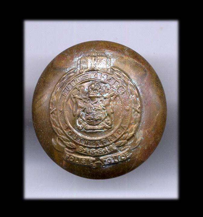 WAR * POLICE  BUTTON * see Sweetleaf 4 more bargains