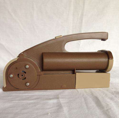 VINTAGE RONCO CORDLESS MIRACLE BROOM
