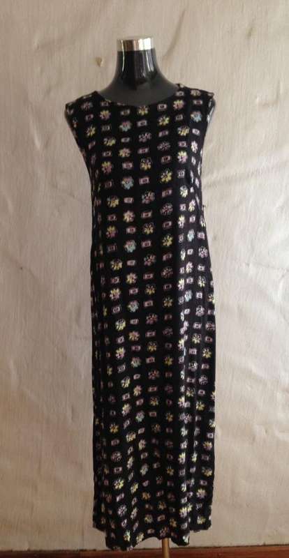 BLACK FLORAL COTTON SHIFT DRESS