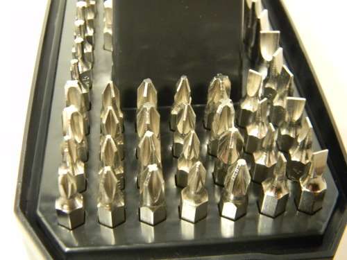 Ryobi Screwdriver 54 Pieces With LED Torch