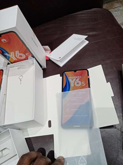 huawei Y6s
