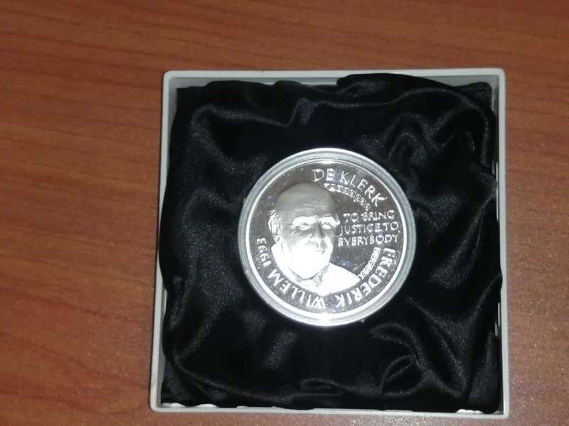 MANDELA and DE KLERK mint of Norway