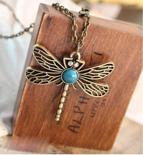 Dragonfly hollow out necklace