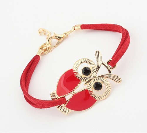 **RED** Retro Owl Faux Leather Charm Bracelet!!