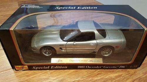 MAISTO 1:18 - 31889 CHEVROLET CORVETTE Z06 2001 SPECIAL EDITION