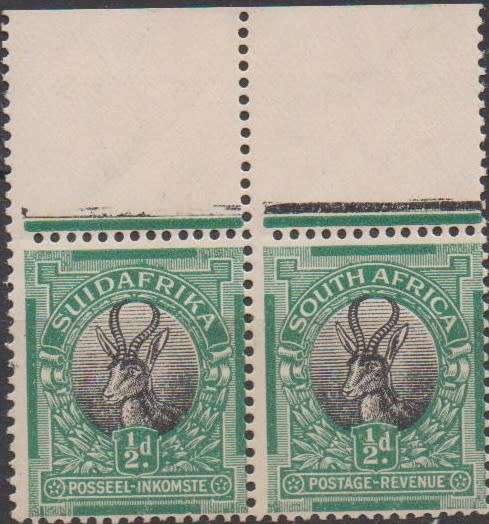 1927 ½d Pretoria Typo marginal pair with scarce variety in MNH-condition