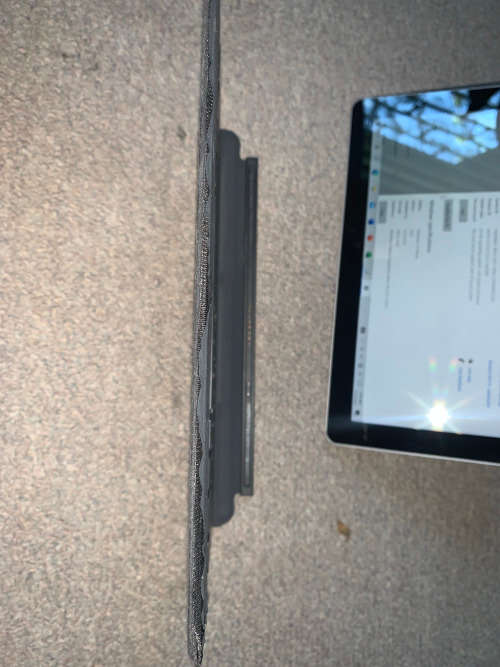Microsoft Surface GO 1 (2018) 64Gb/4Gb + Black Type Cover + Bamboo Pen + Sleeve