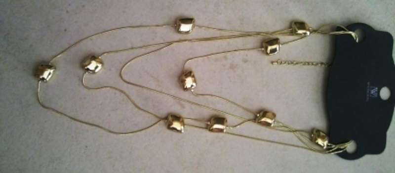 STUNNING 100% BRAND NEW GOLD NECKLACE FROM WOOLWORTHS! Simply Divine! Retails for over R100!