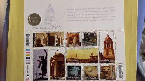 LIMITED NEW UNION BUILDINGS ANNIVERSARY STAMP SHEET A (FULL SET UNC) WITH 3 xUNC R2 PARLIAMENT COIN!