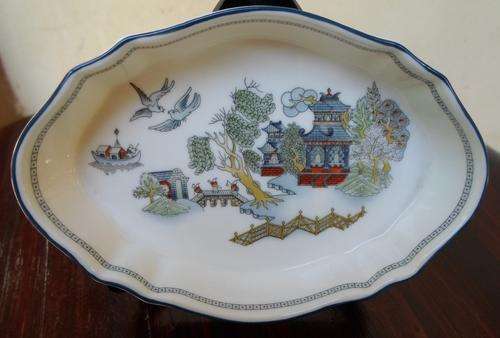 STUNNING WEDGWOOD CHINESE LEGEND DISH