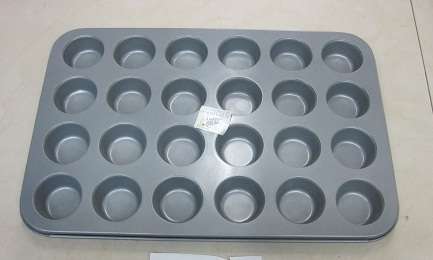 MINI MUFFIN PAN 24 CUP
