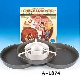 CHECKERBOARD CAKE PAN