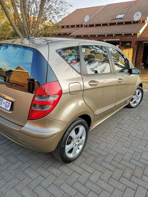 Mercedes-Benz A170 - W169
