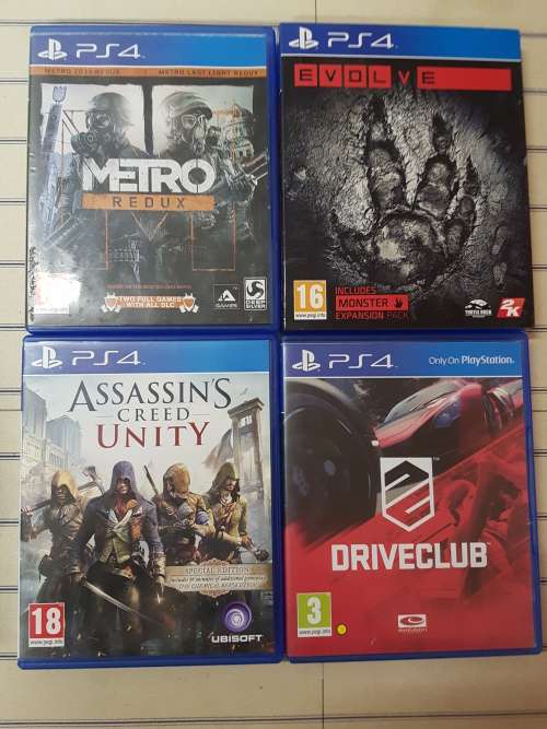Game Bundle PS4 (great condition)