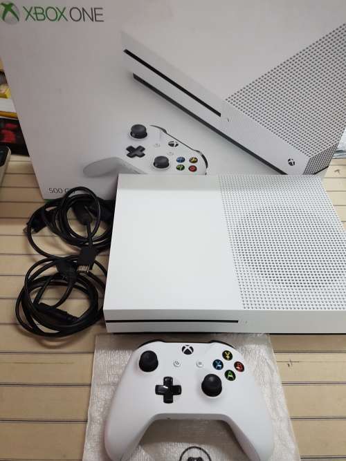 Xbox One S - 500GIG - console -  (as new condition)