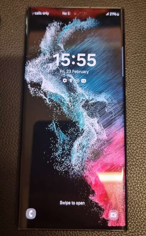 Samsung Galaxy S22 ULTRA + UAG case Boxed (Please have a look at pictures and information provided)